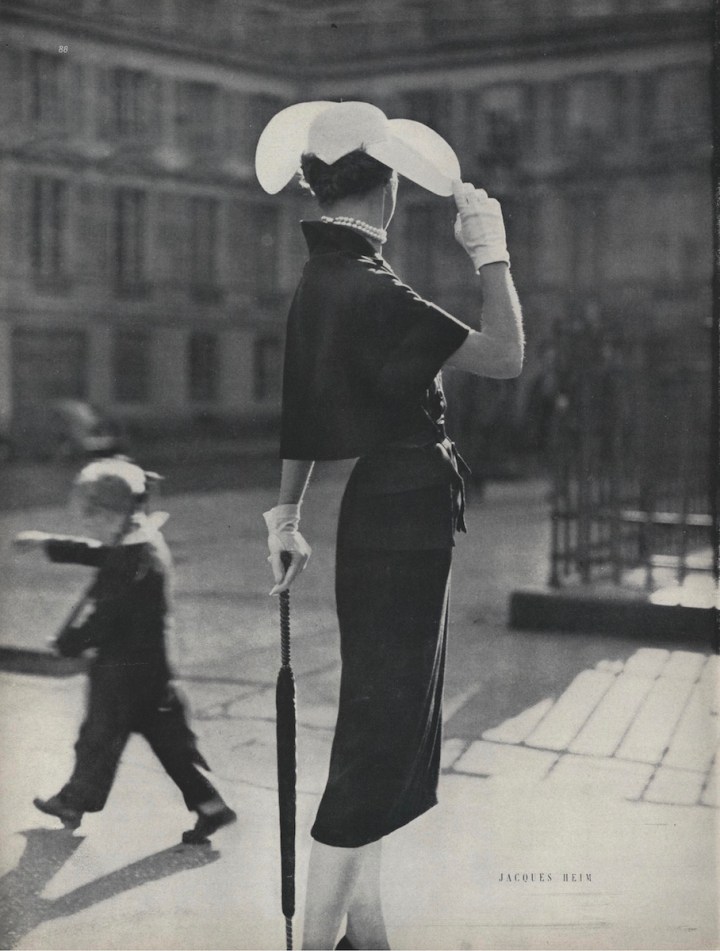1950s Paquin dress pattern Vogue 1101 photographed in Paris by Norman Parkinson