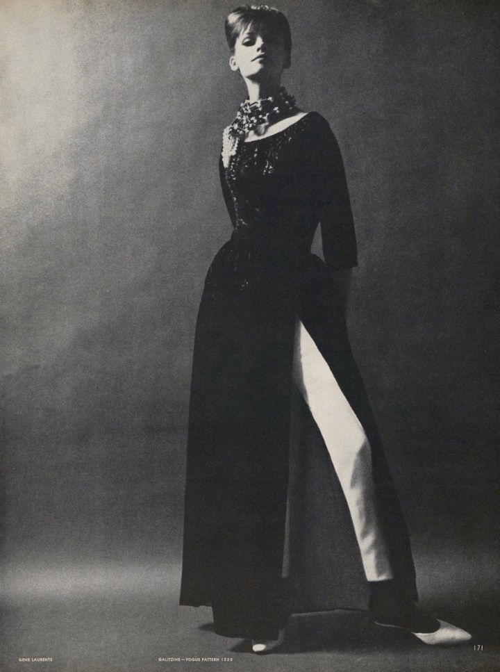 1960s Galitzine palazzo pyjama pattern Vogue 1220 in Vogue magazine