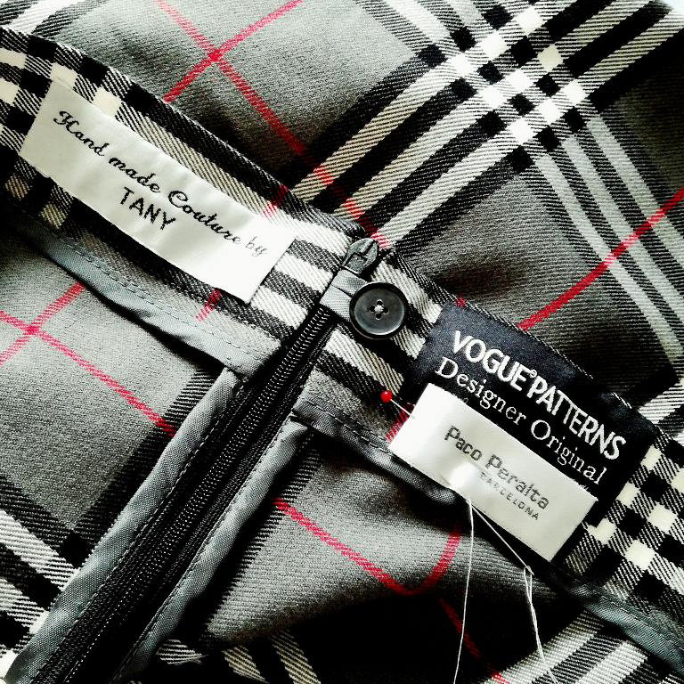 Tany's tartan V1567 by Paco Peralta with sew-in labels