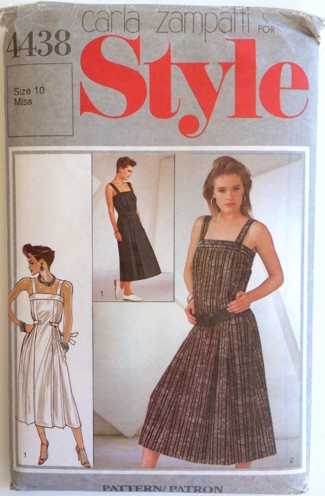 1980s dress pattern by Carla Zampatti - Style 4438