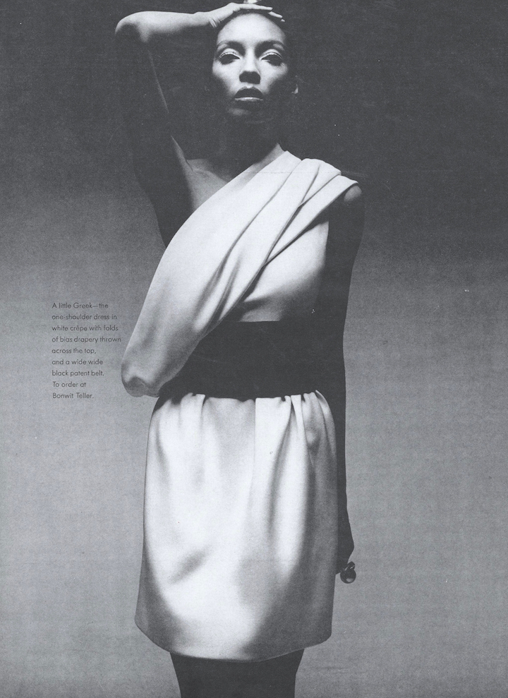 Short, one-shouldered white crepe evening dress with wide patent belt, Pierre Cardin Spring 1969 haute couture (Vogue Paris Original 2193)